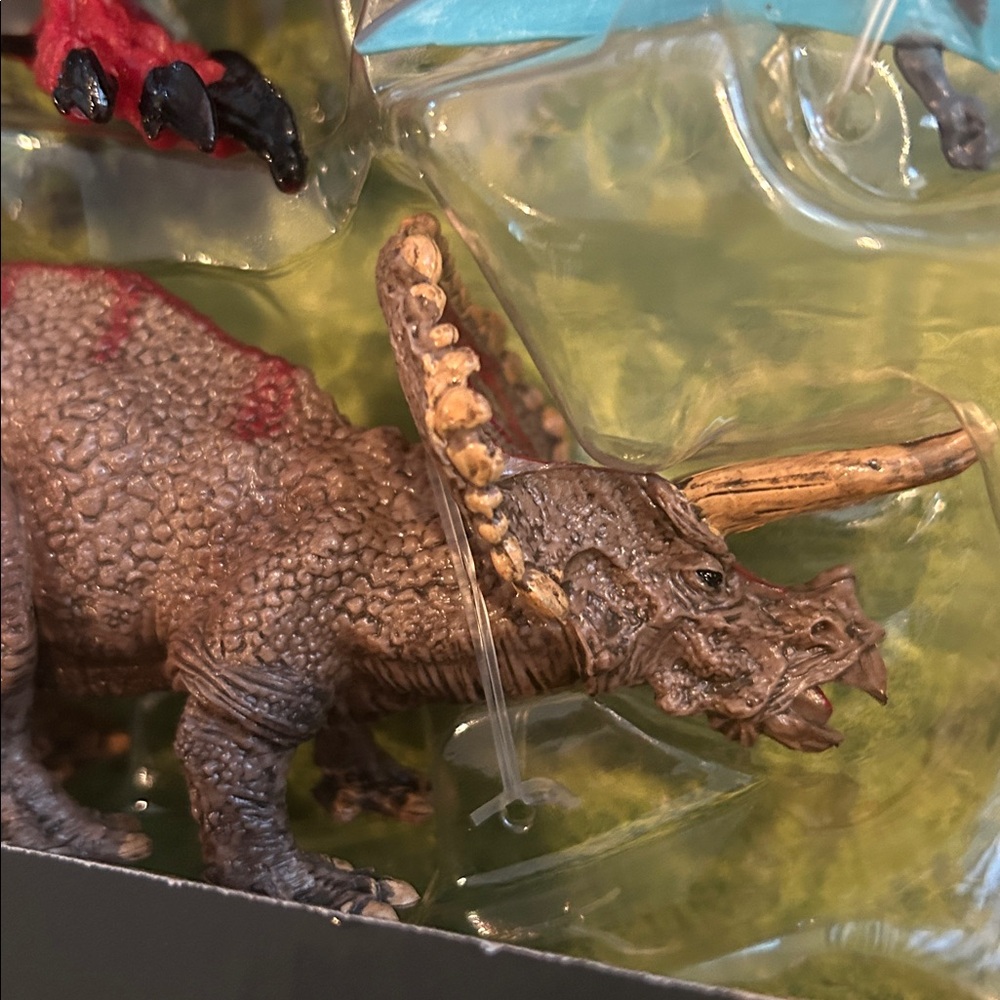 DINOSAUR Figures Playset - 5 pieces NEW - Picture 4 of 8